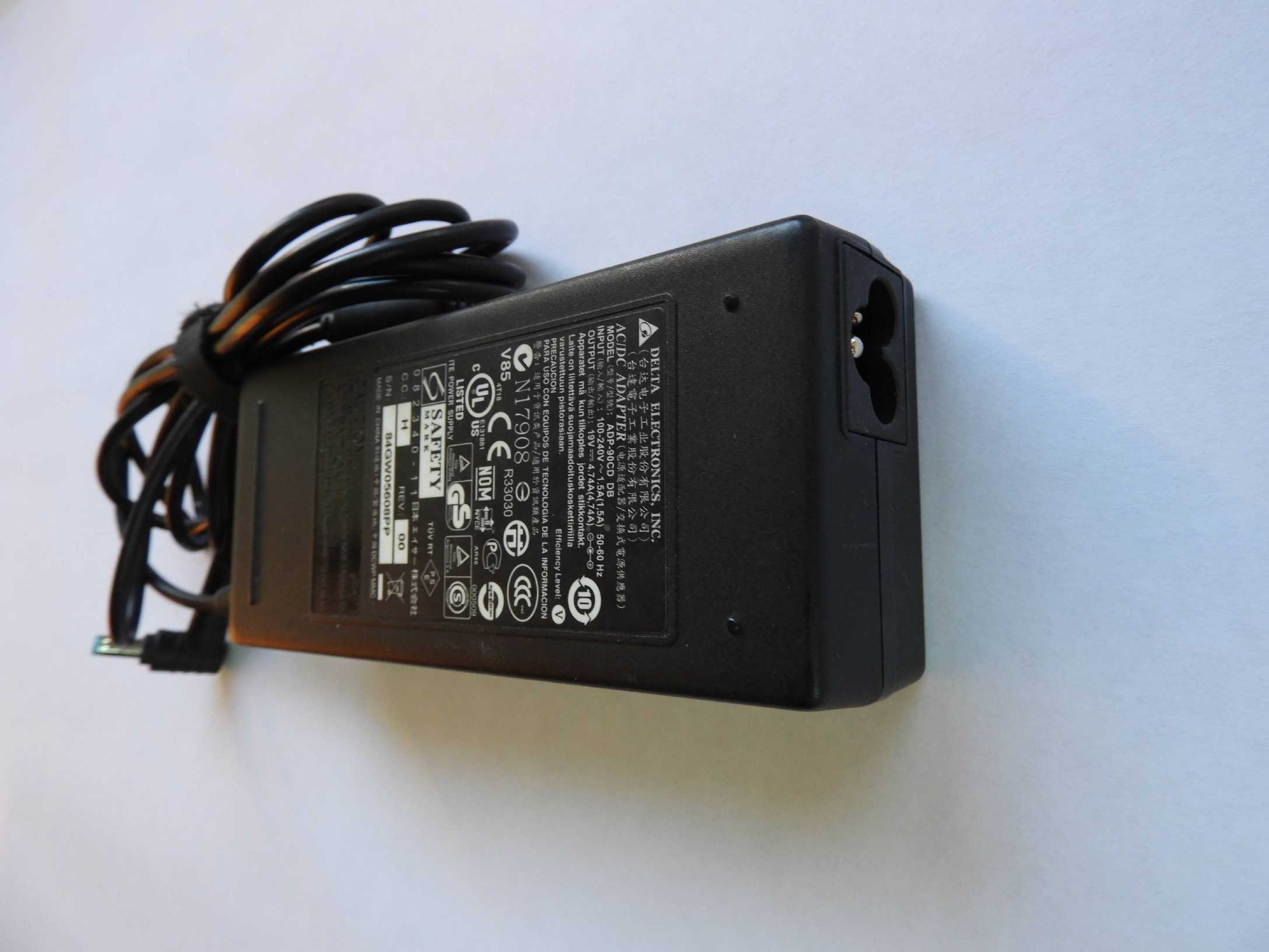 90W Napájecí adaptér Zdroj Acer Delta Electronics ADP-90CD DB 84GW05608PP REV.:00