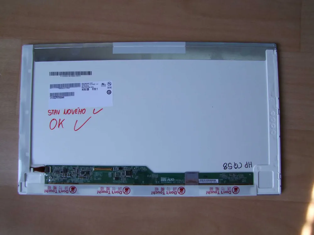 15.6" LCD Panel Displej 40pin LED Innolux BT156GW01 V.3