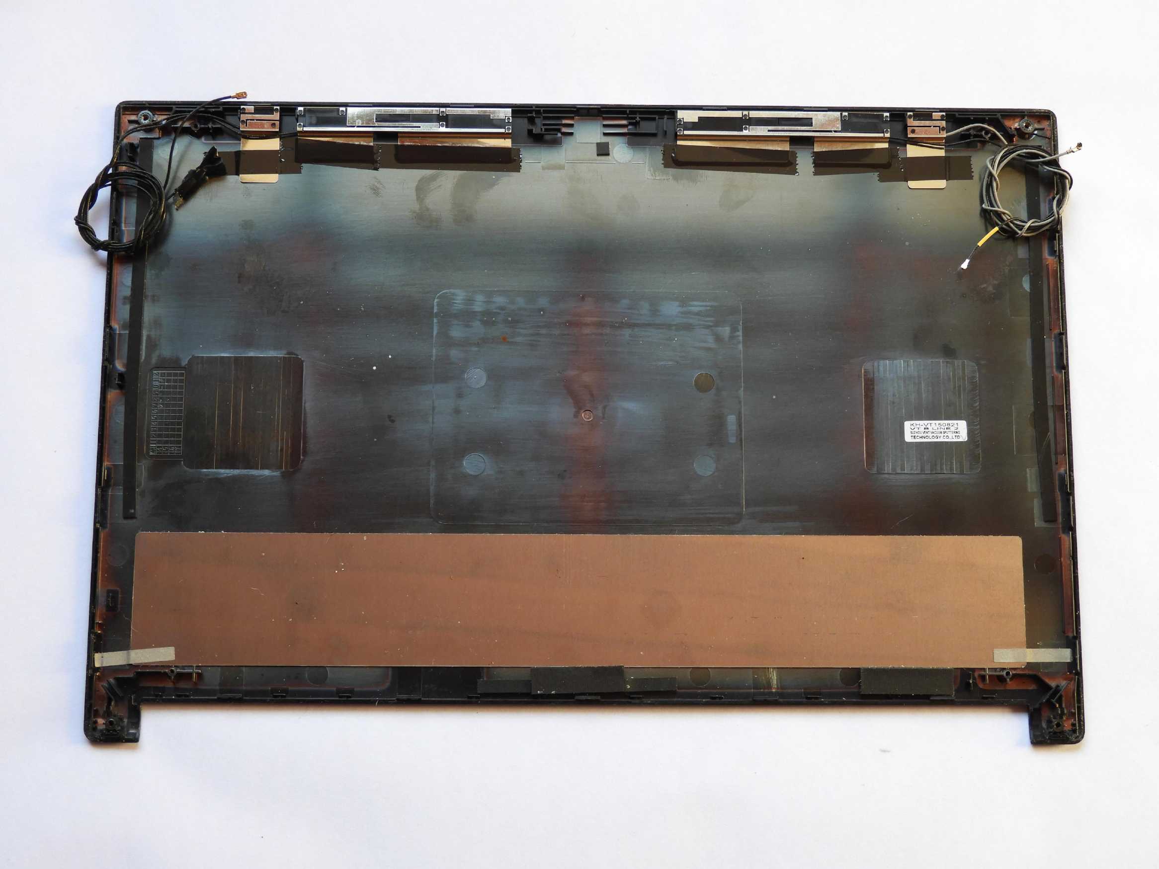 Bezel přední kryt LCD Rámeček Fujitsu Lifebook E554