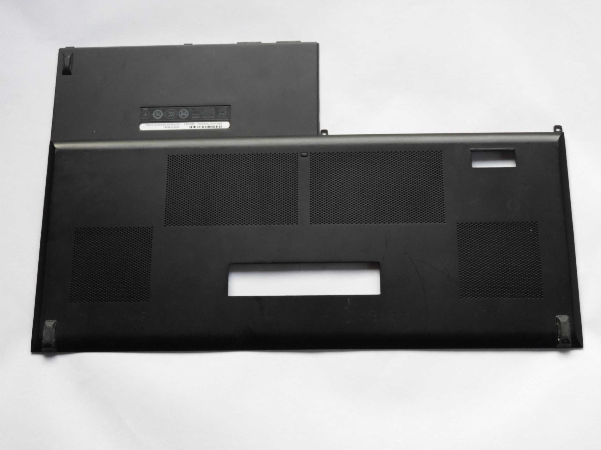 Spodní kryt šasi Dell Precision M6600