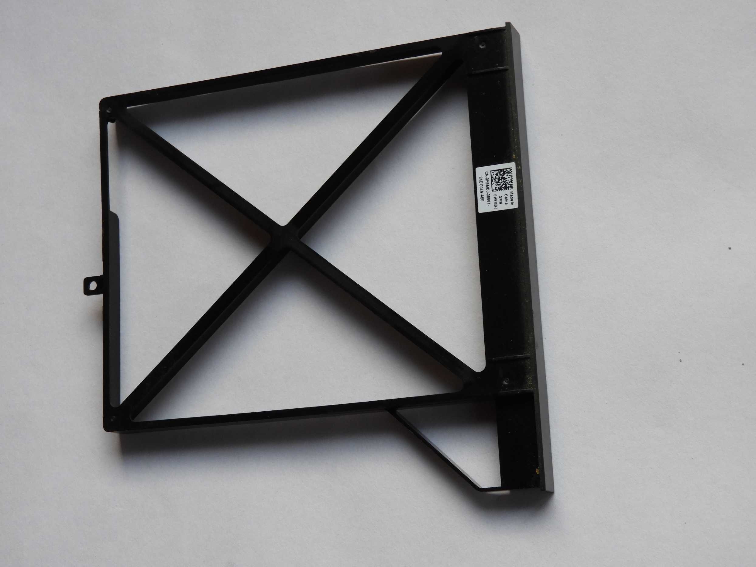 Krytka záslepky dvd mechaniky Dell Precision M6600