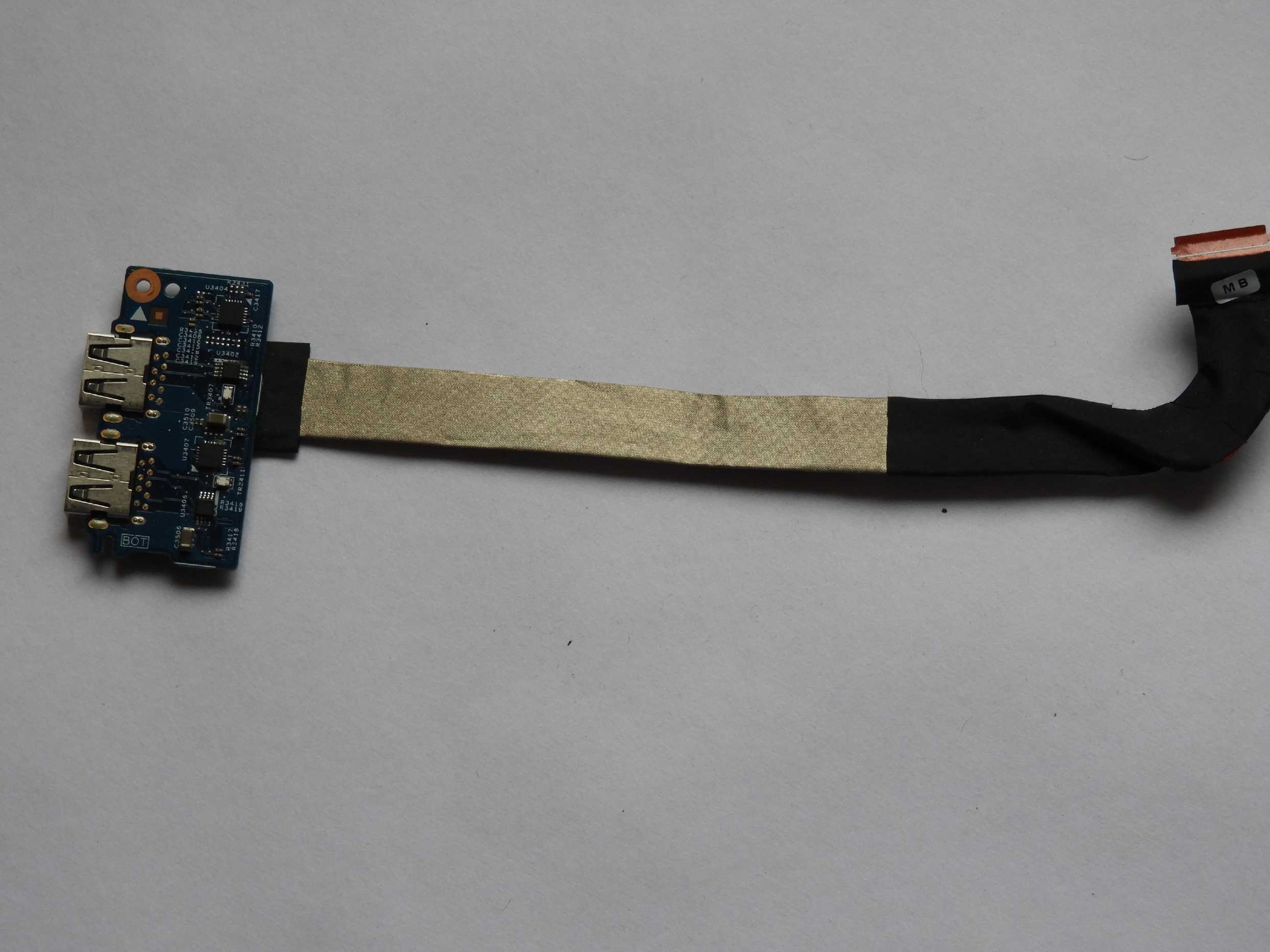 USB Deska board výstup Dell Inspiron 7737 Touch