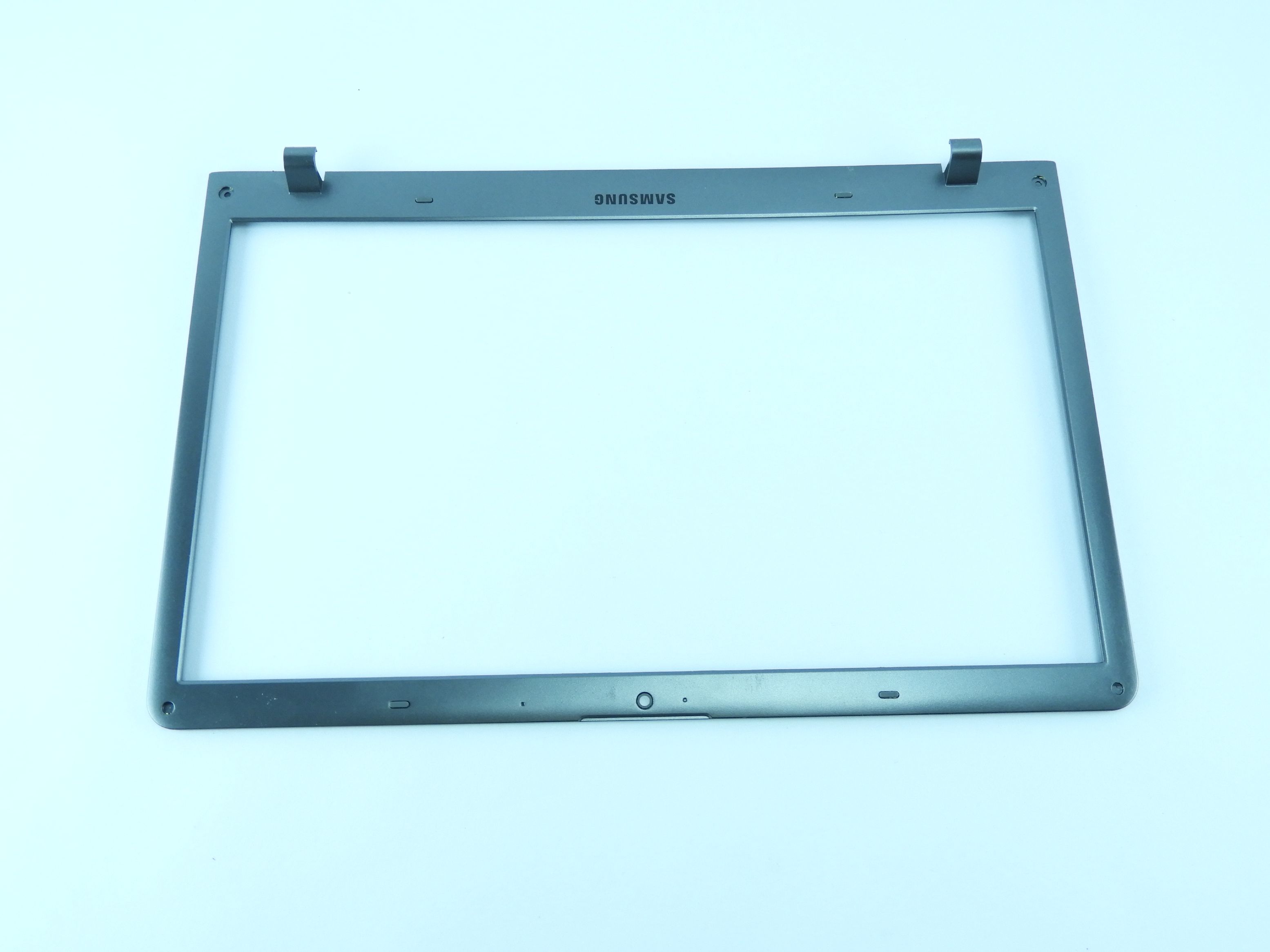 Bezel přední rámeček Lcd Samsung NP350E5C 350 350v