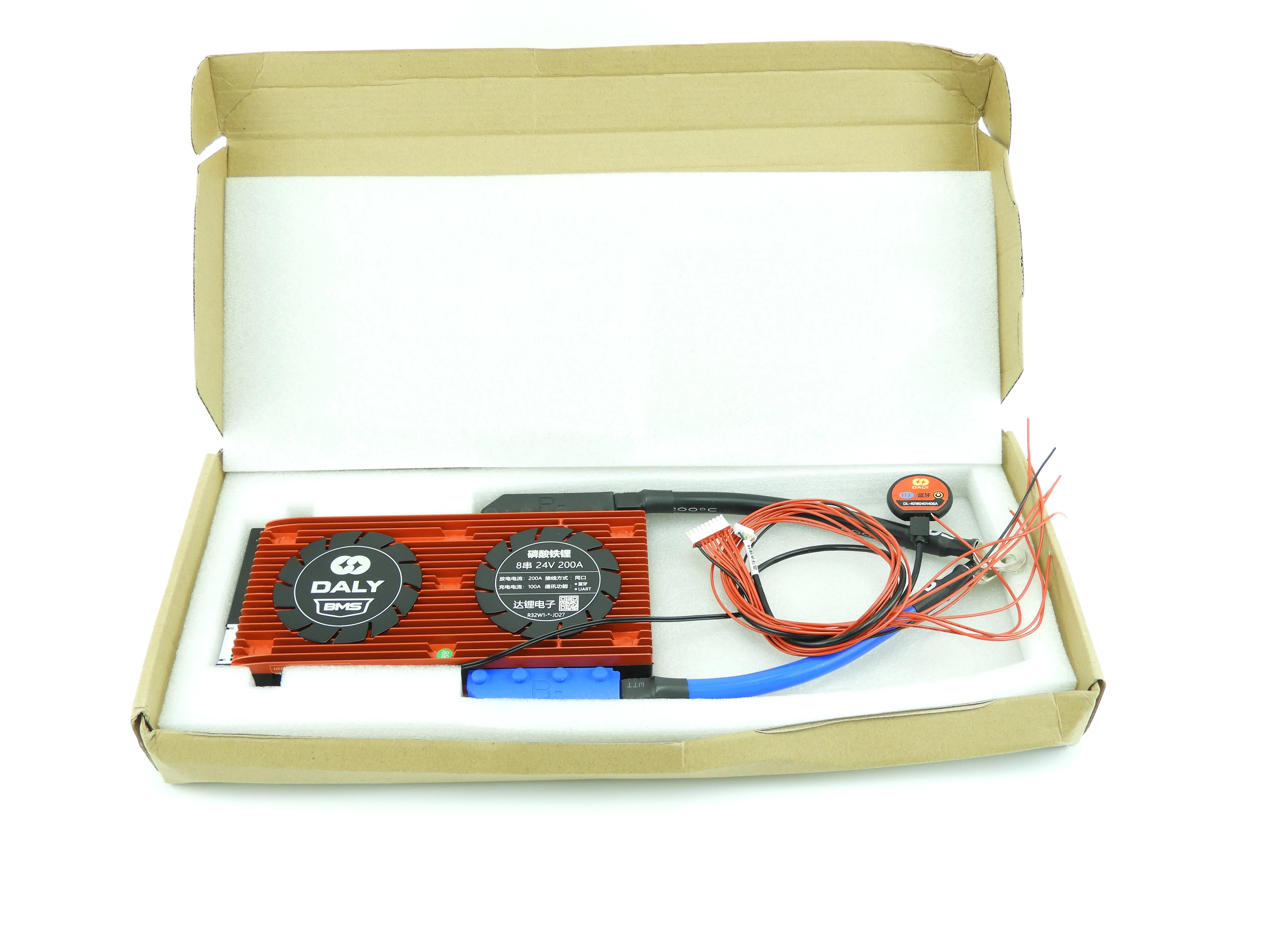 Daly Smart Bms 8s 24v 200A LifePo4 balancer s bluetooth