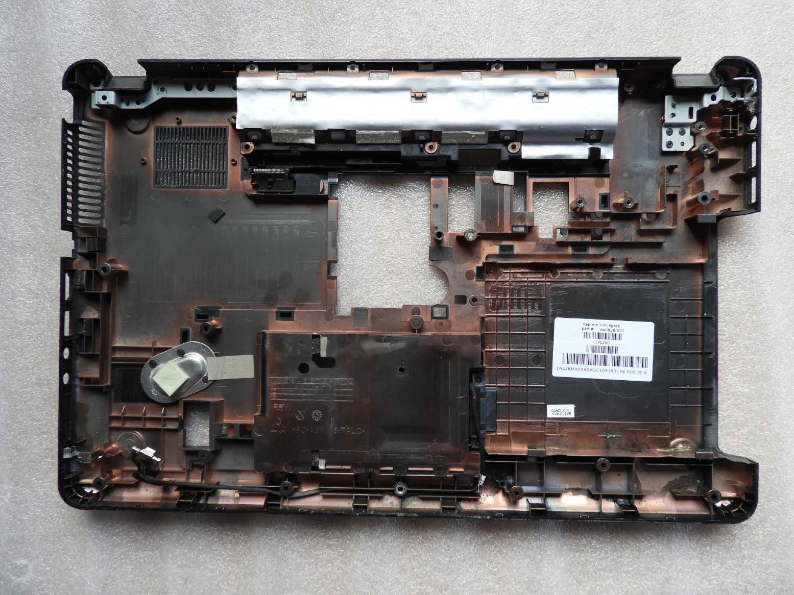 Spodní kryt šasi Vana HP 630 635 Compaq Presario CQ57 646838-001