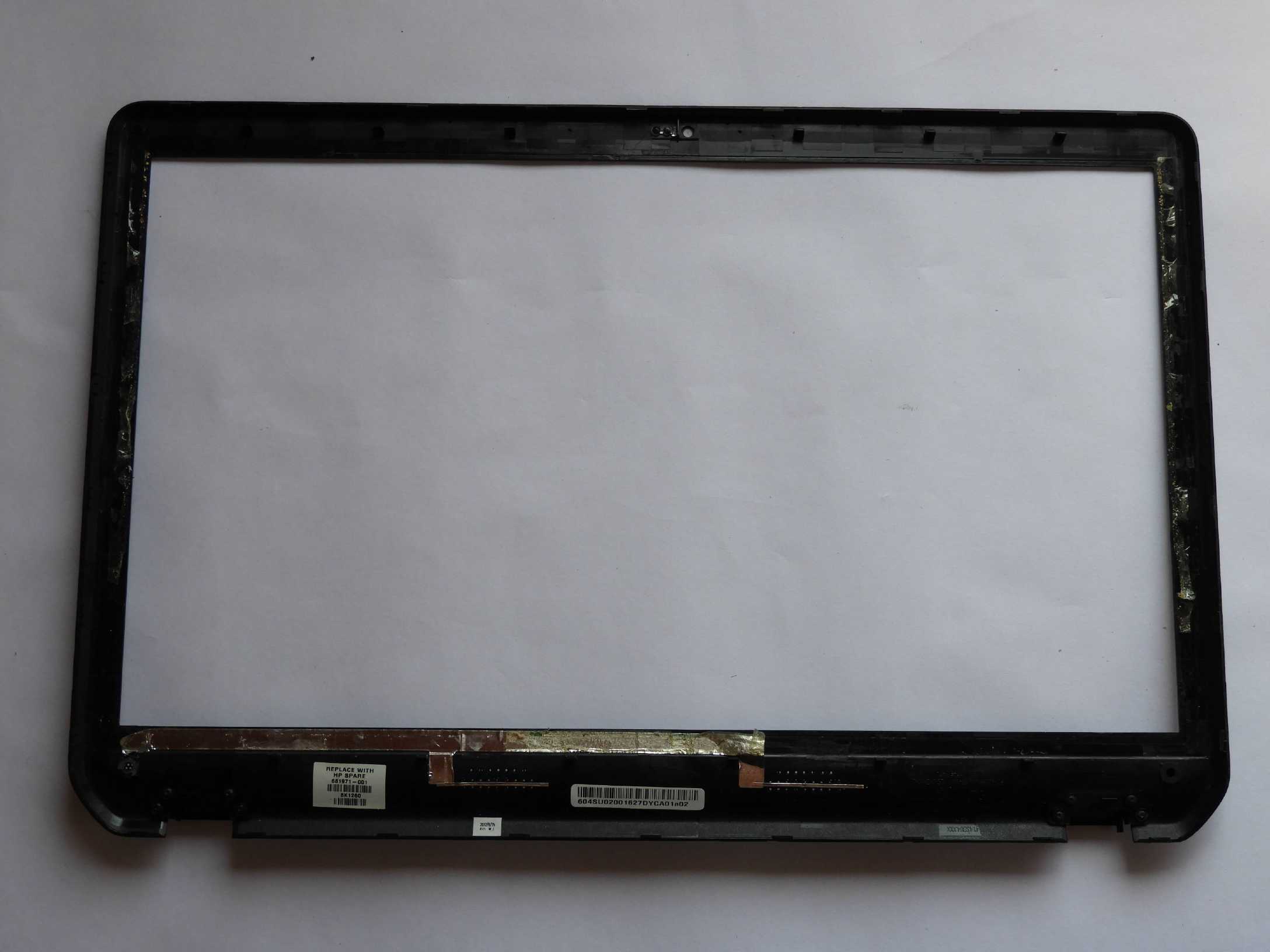 Přední kryt bezel LCD Hp Pavilion Envy DV7 DV7-7000 681971-001