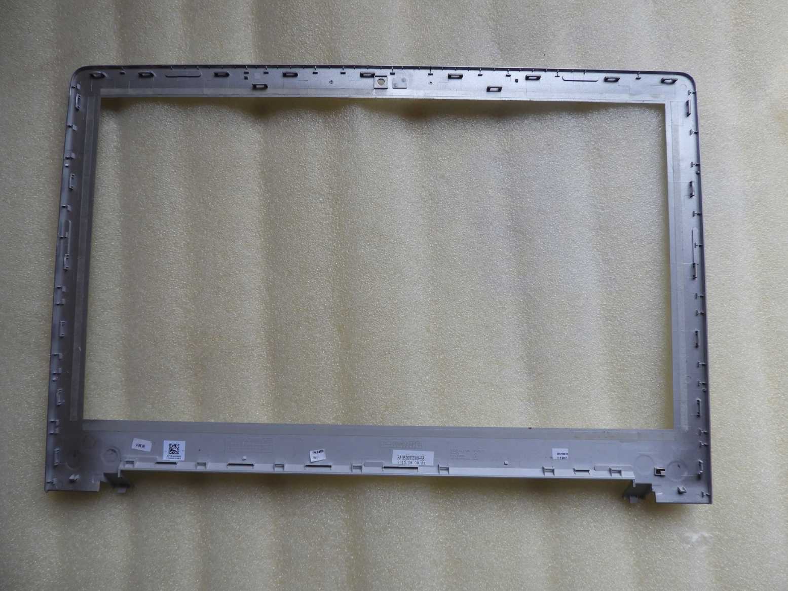 Rámeček LCD Kryt Bezel Lenovo Ideapad Z51 Z51-70 500-15ACZ 500-15ISK