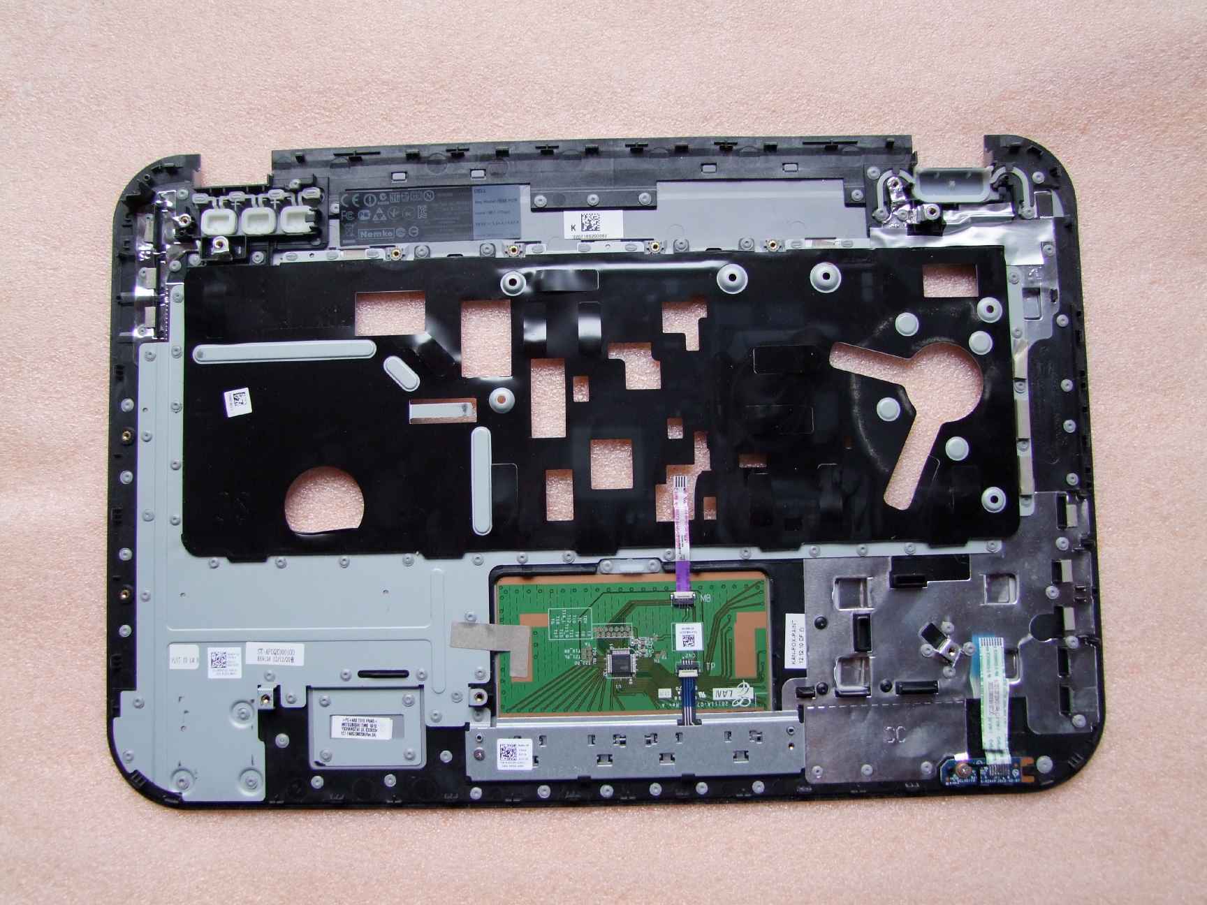 Horní kryt šasi Palmrest Touchpad Dell Inspiron 15R 5520 7520 5525