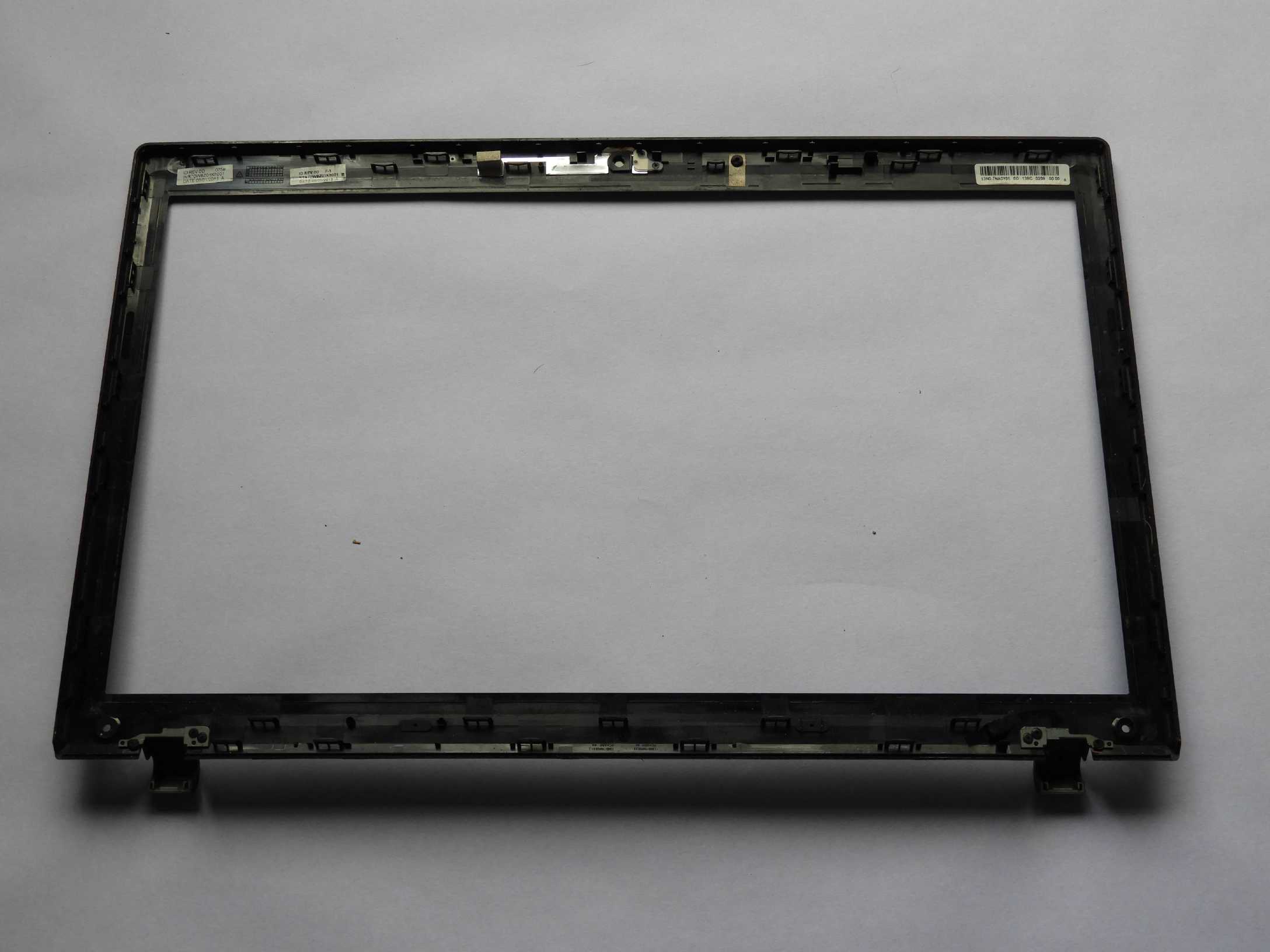 Přední rámeček LCD Bezel Acer Aspire V3-772G V3-772 V3-771G V3-771