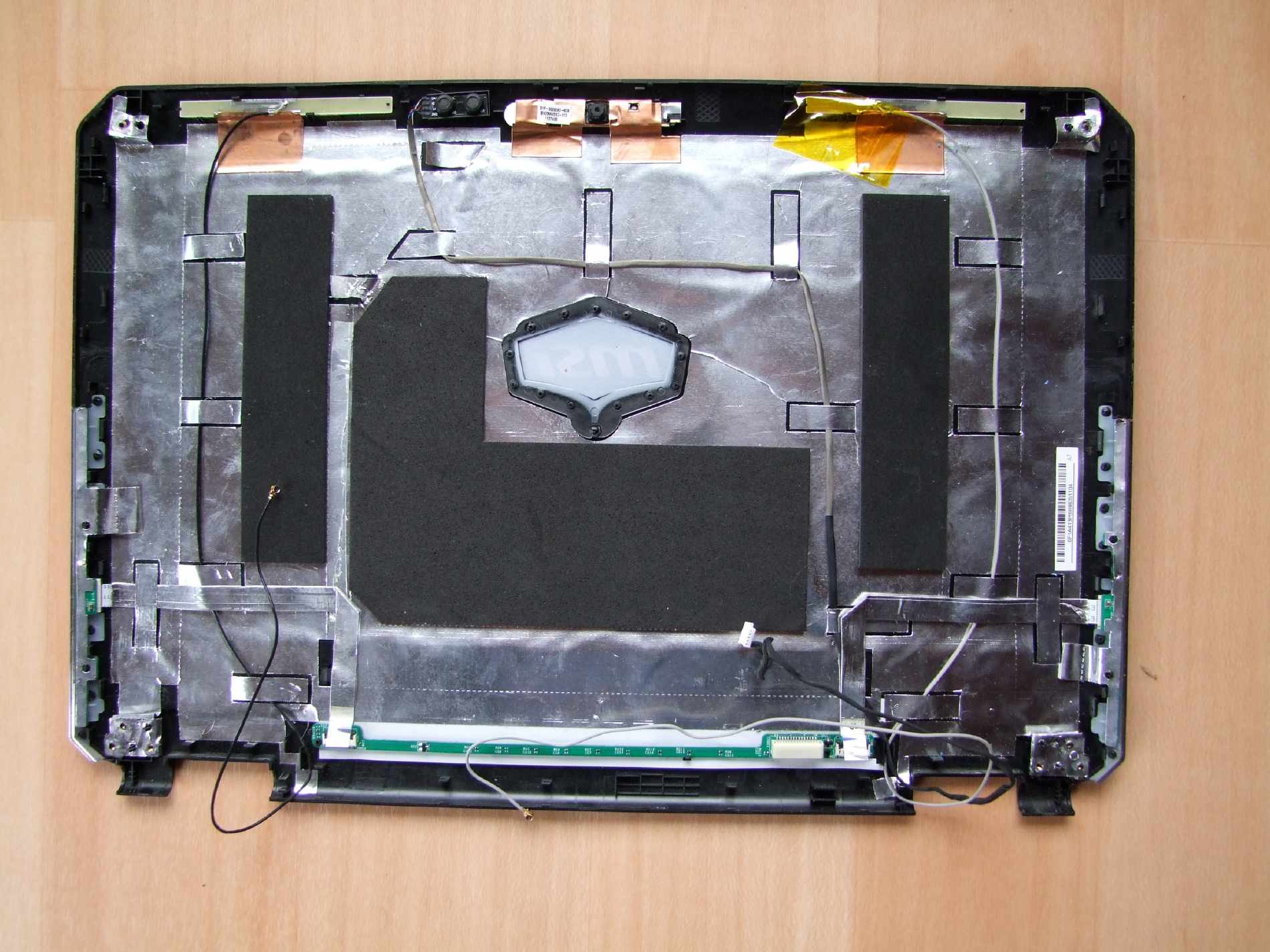Zadní kryt LCD Šasi MSI GT683 GT683DX Ms-16f2