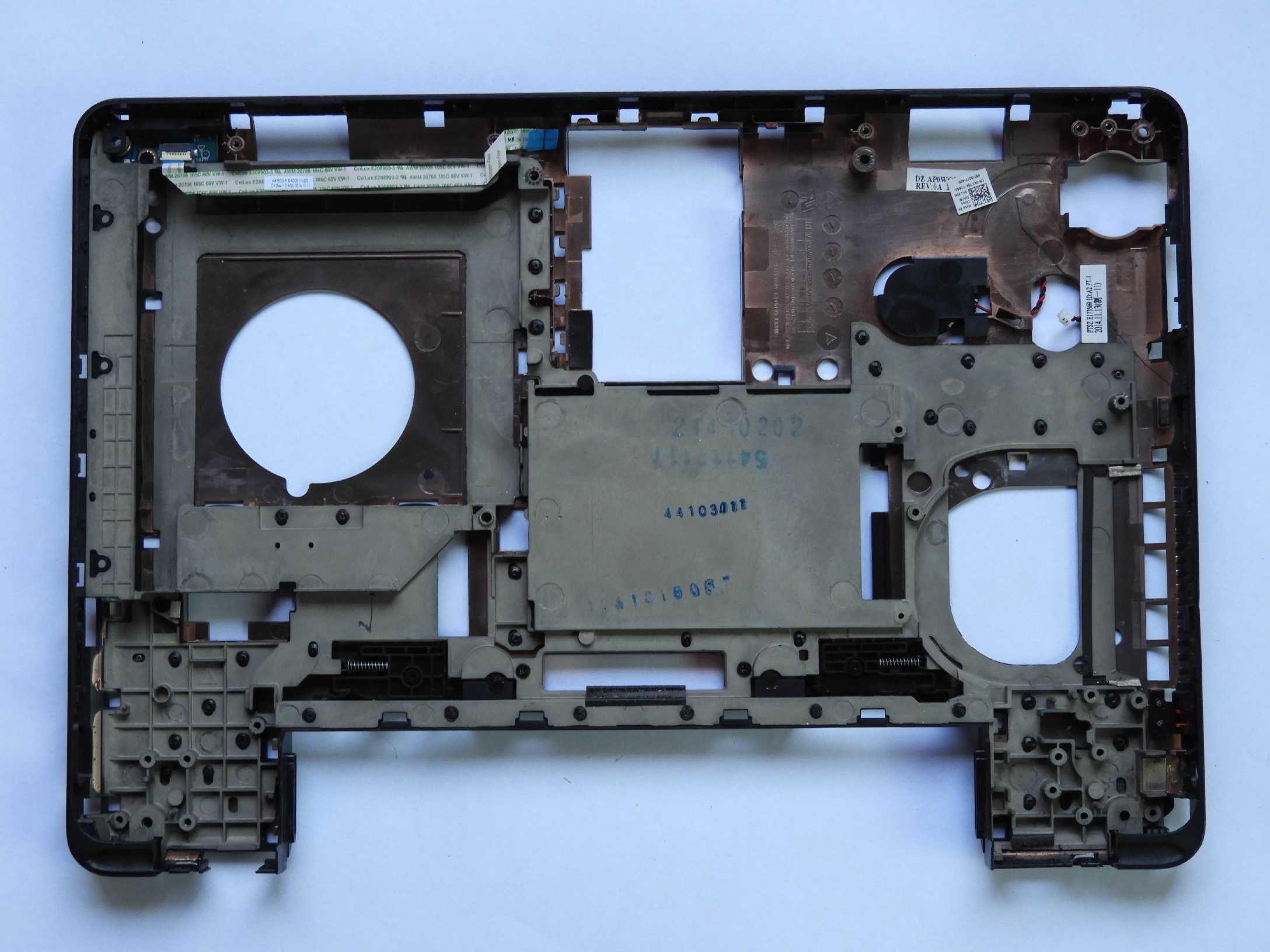 Spodní kryt šasi Dell Latitude E5440