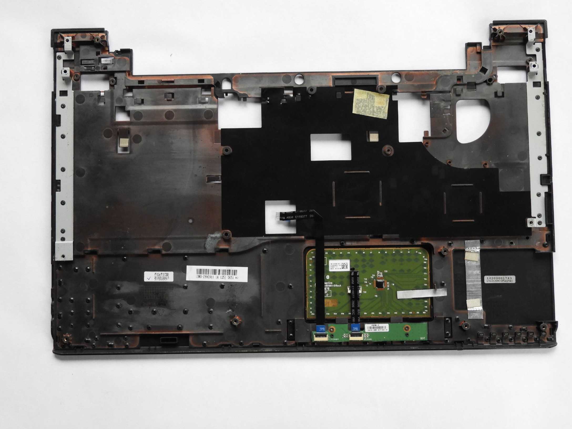 Horní kryt šasi Touchpad Palmrest Fujitsu Lifebook NH532