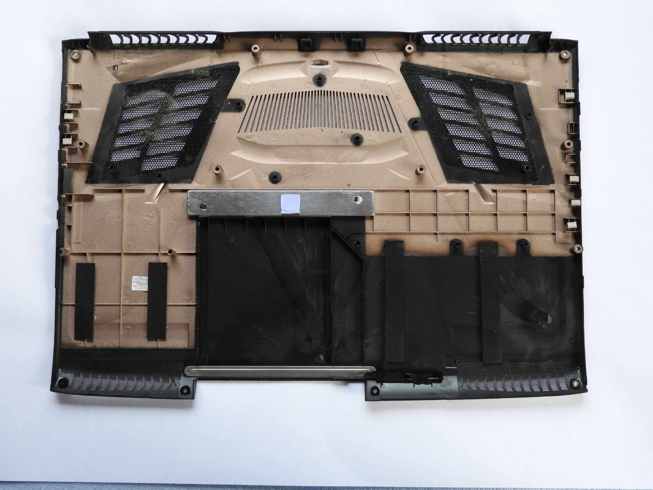 Spodní kryt šasi Gigabyte P57 P57K P57W P57W P57X