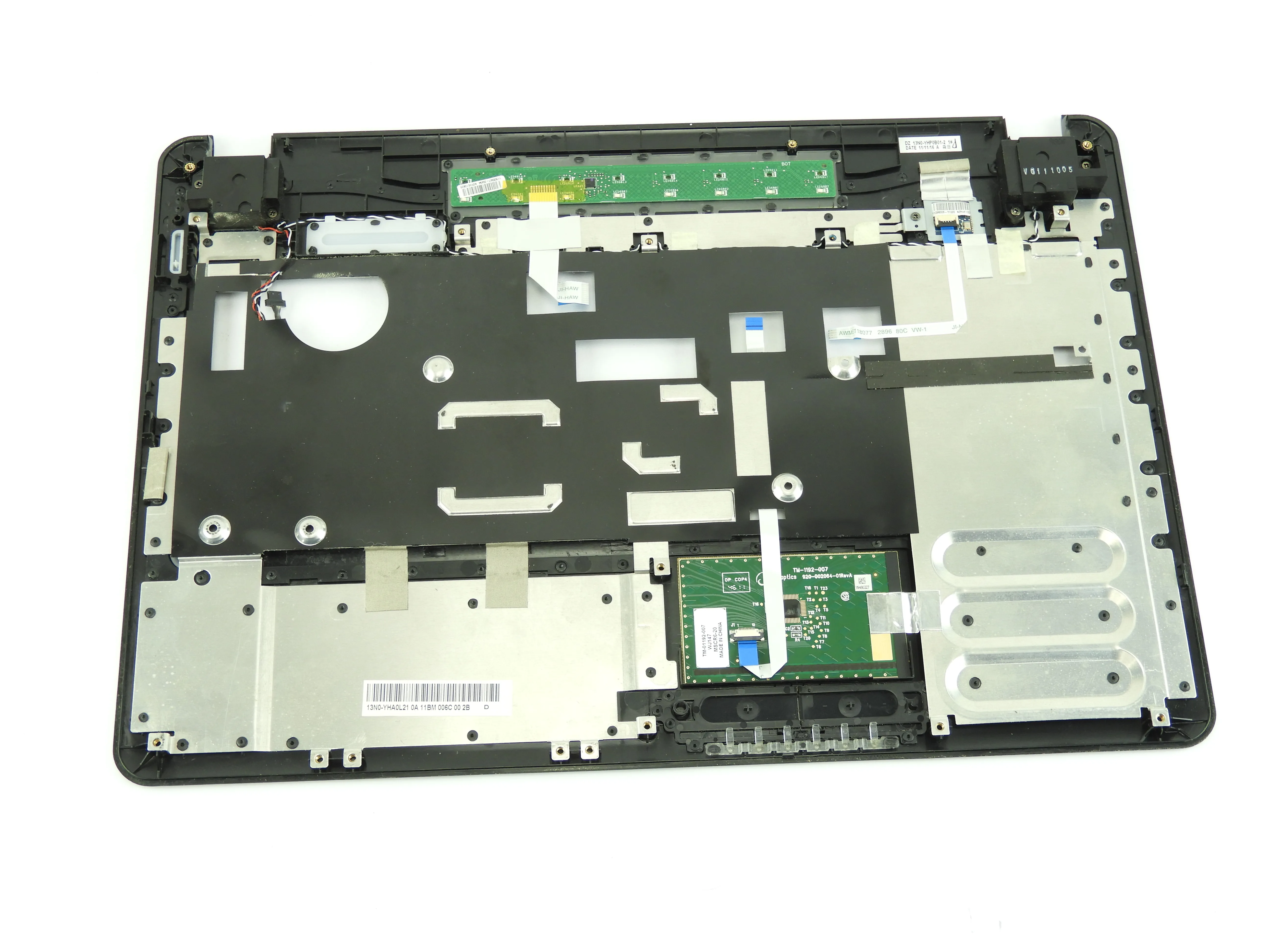Palmrest Touchpad šasi Medion Rrazer MD97971 X6815 X6816