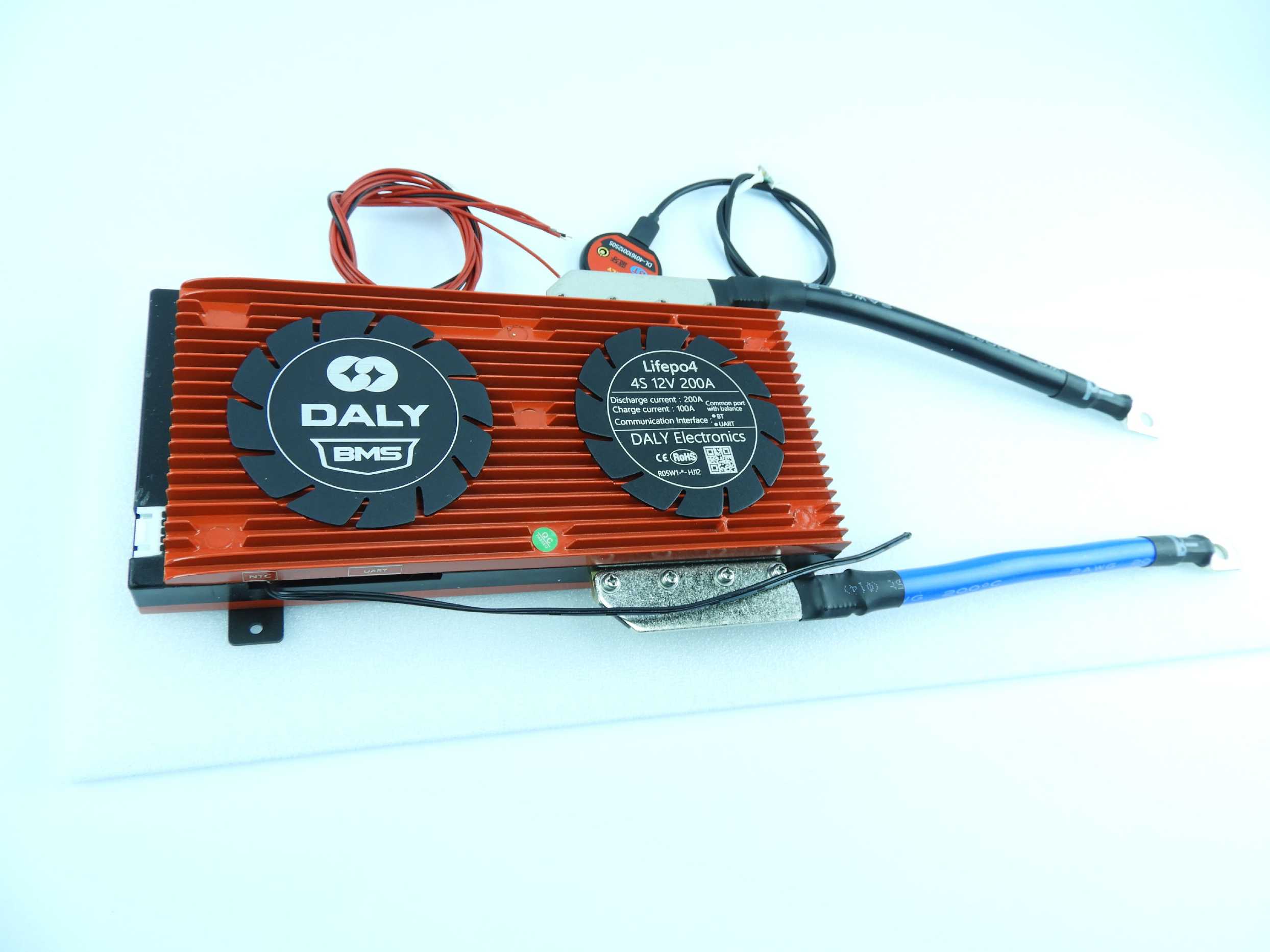 Daly Smart Bms 4s 12v 200A LifePo4 balancer s bluetooth