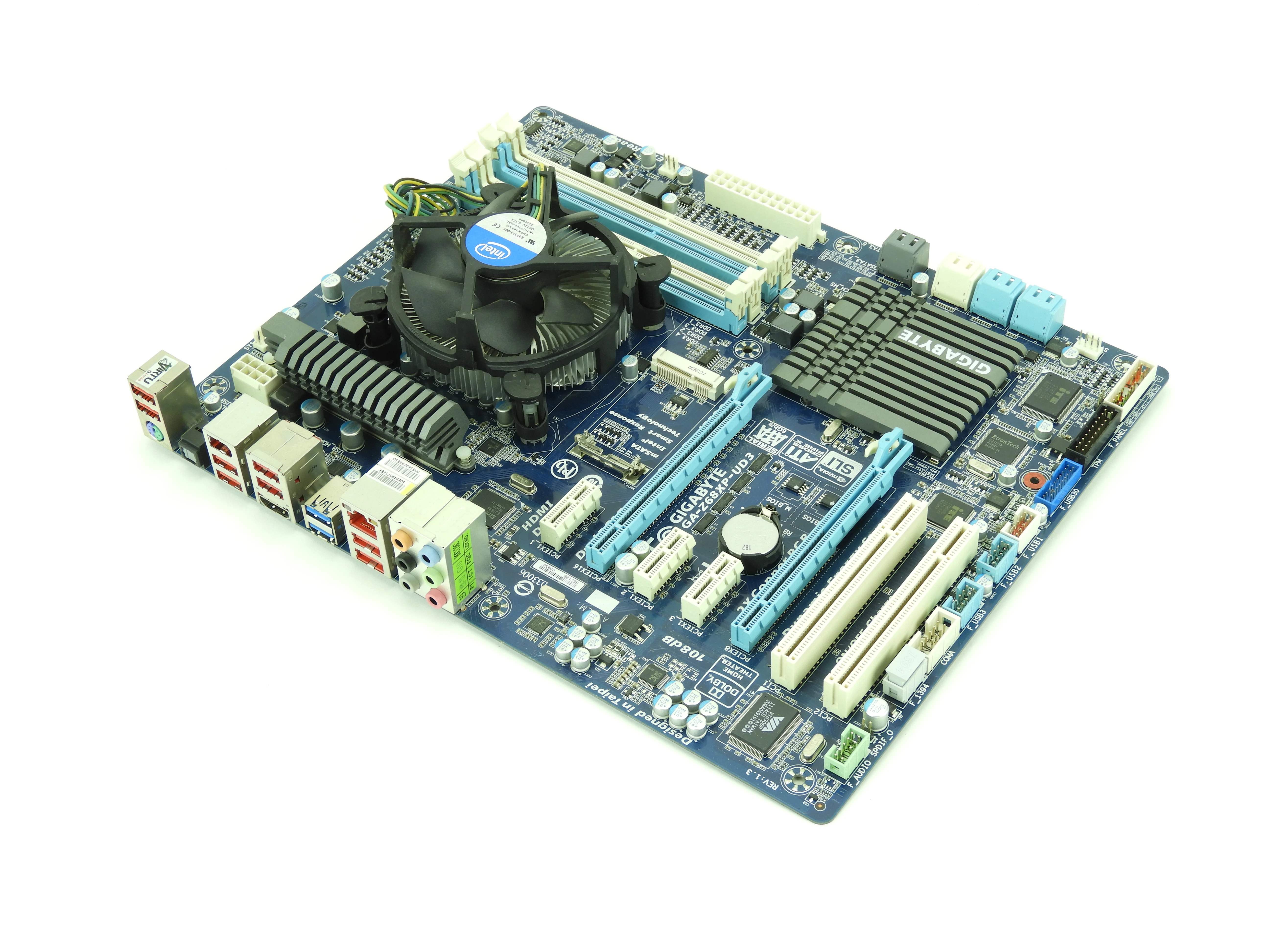 Základní deska Gigabyte GA-Z68XP-UD3 Intel core i5-2500