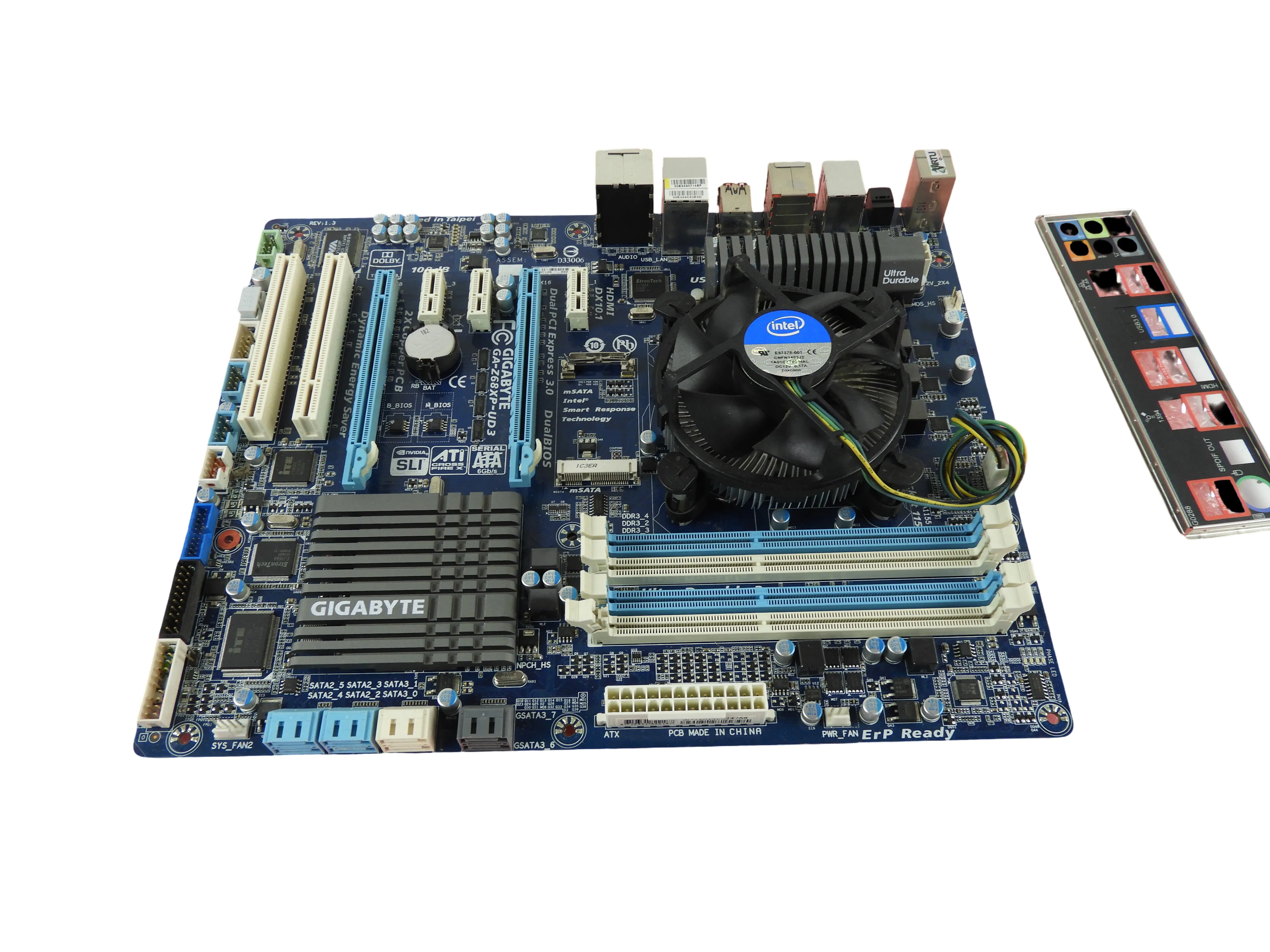 Základní deska Gigabyte GA-Z68XP-UD3, chladič a procesor i5-2500