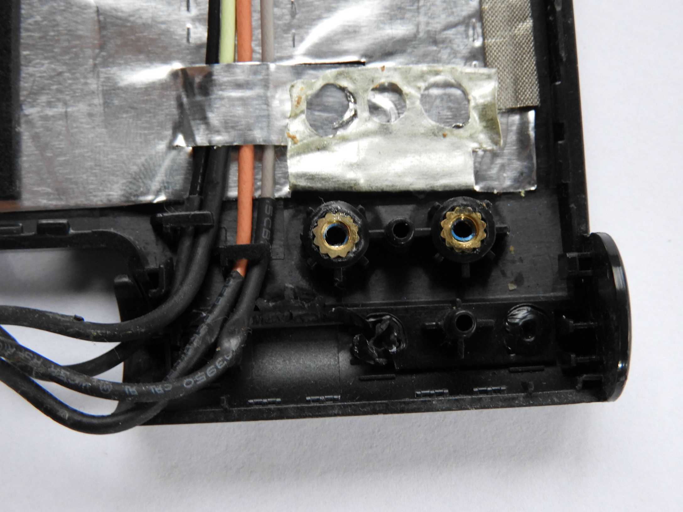 Zadní kryt LCD Šasi Fujitsu Lifebook NH532
