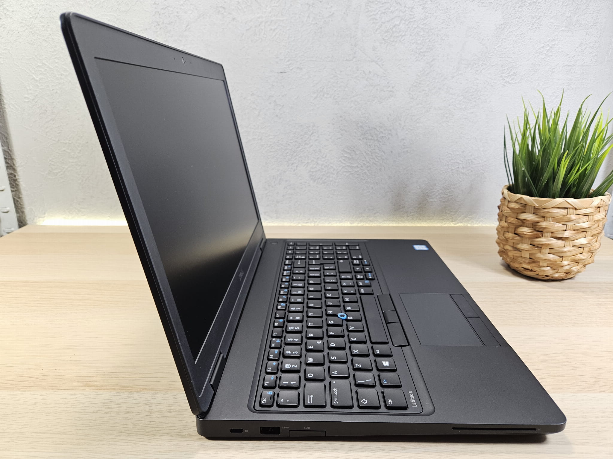 Notebook Dell Latitude 5580 15,6" Fhd i5-7200U 16gb ram 512gb