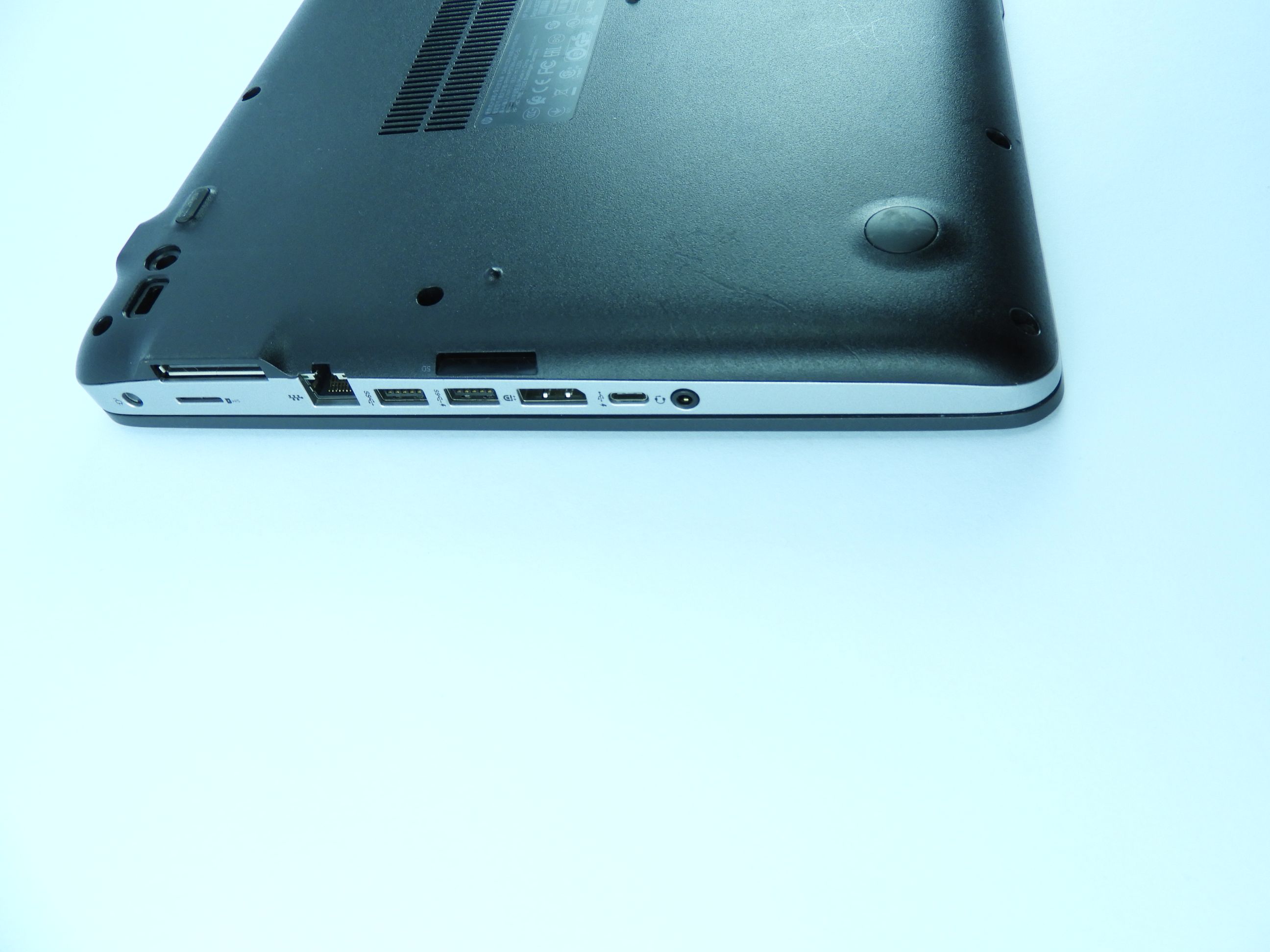 Hp Probook 650 g2 i5-6300u 15.6" 512gb ssd 8gb ram 2gb vga