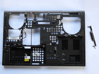 Spodní kryt šasi Vana Dell Precision M4600 36VMF
